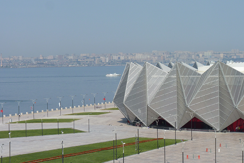 PTFE膜材有什么特點(diǎn)？為什么ptfe膜結(jié)構(gòu)被稱為永久膜結(jié)構(gòu)？