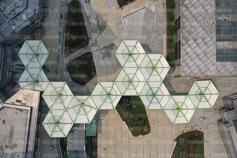 ptfe膜材價格一般多少錢？ ptfe膜結構工程單價和哪些因素有關？