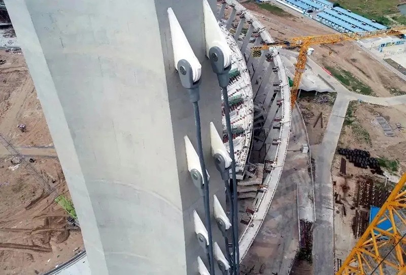 援建柬埔寨體育場(chǎng) 索網(wǎng)張拉圓滿(mǎn)完成