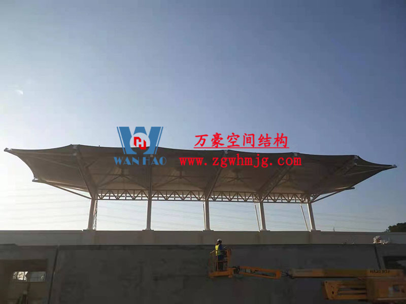 張家港市新建九年一貫制學校膜結(jié)構(gòu)工程完工