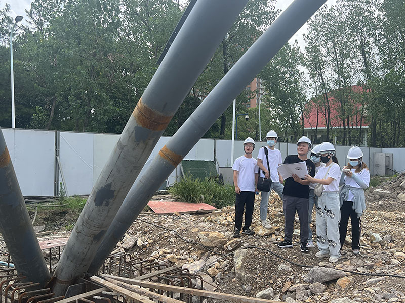 萬豪空間結構員工到寧波諾丁漢大學室外運動膜結構項目學習交流