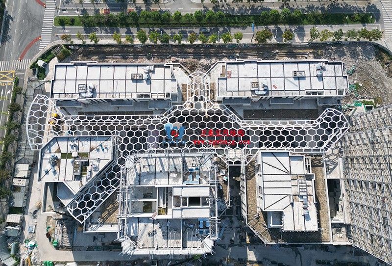 建筑藝術(shù)中鋼結(jié)構(gòu)的力學(xué)美感表達(dá) 建筑藝術(shù)中鋼結(jié)構(gòu)的力學(xué)美感表達(dá)