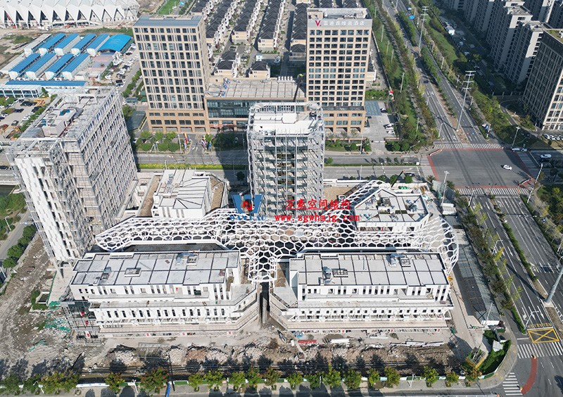 建筑藝術(shù)中鋼結(jié)構(gòu)的力學(xué)美感表達(dá) 建筑藝術(shù)中鋼結(jié)構(gòu)的力學(xué)美感表達(dá)