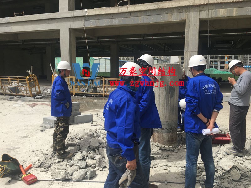 山東聊城萬達小鎮(zhèn)七彩祥云索膜結(jié)構(gòu)項目