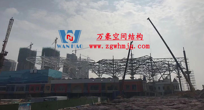 山東聊城萬達小鎮(zhèn)七彩祥云索膜結(jié)構(gòu)項目