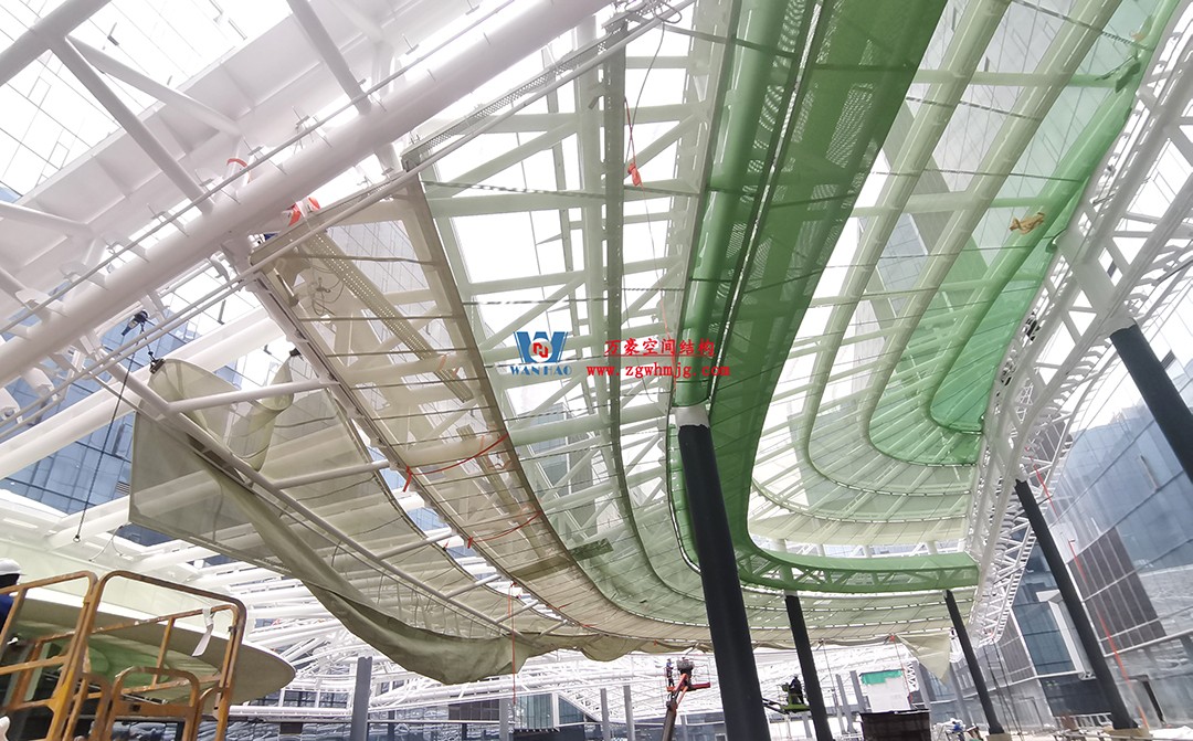 高效協作|勇于擔當—杭州博多森谷ETFE氣枕連廊天幕項目最新施工進展