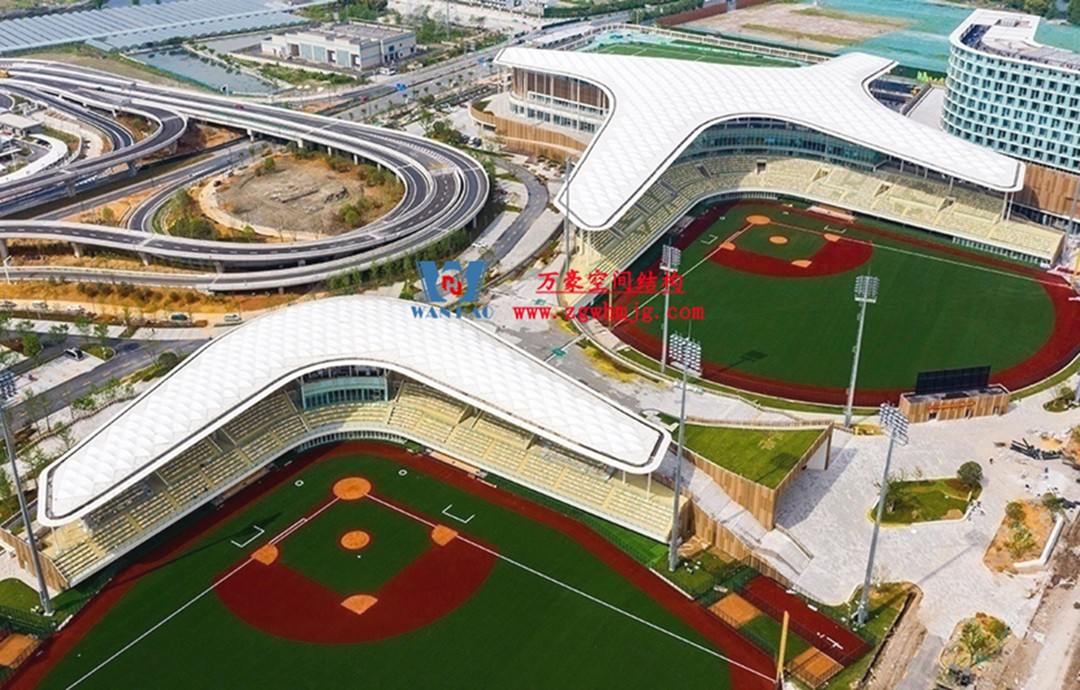 有骨骼、有皮膚的PTFE膜結構建筑