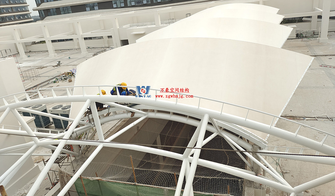 工程進度全速推進，PTFE膜材張拉在即！