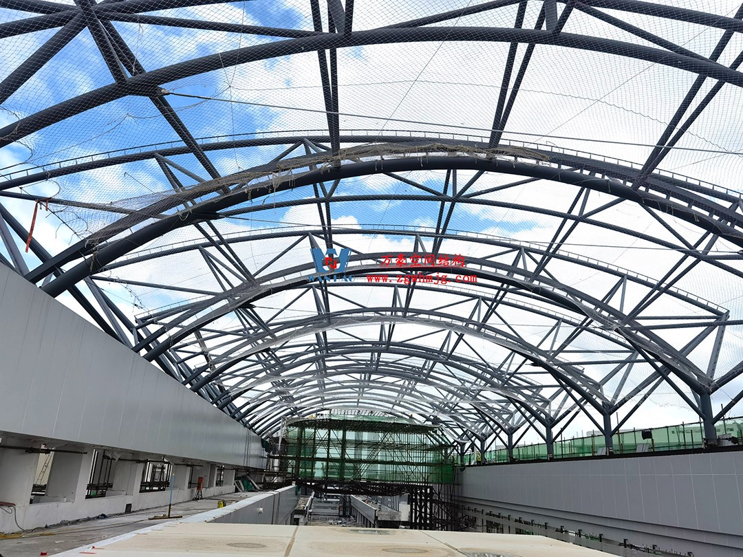 海南醫學院第一附屬醫院江東新院區連廊天幕順利完工