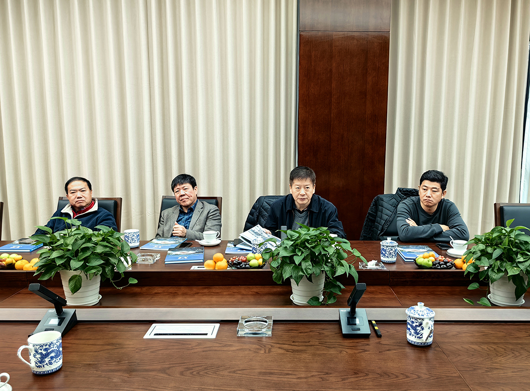 中國鋼結構協會空間結構分會領導專家一行蒞臨萬豪考察指導工作