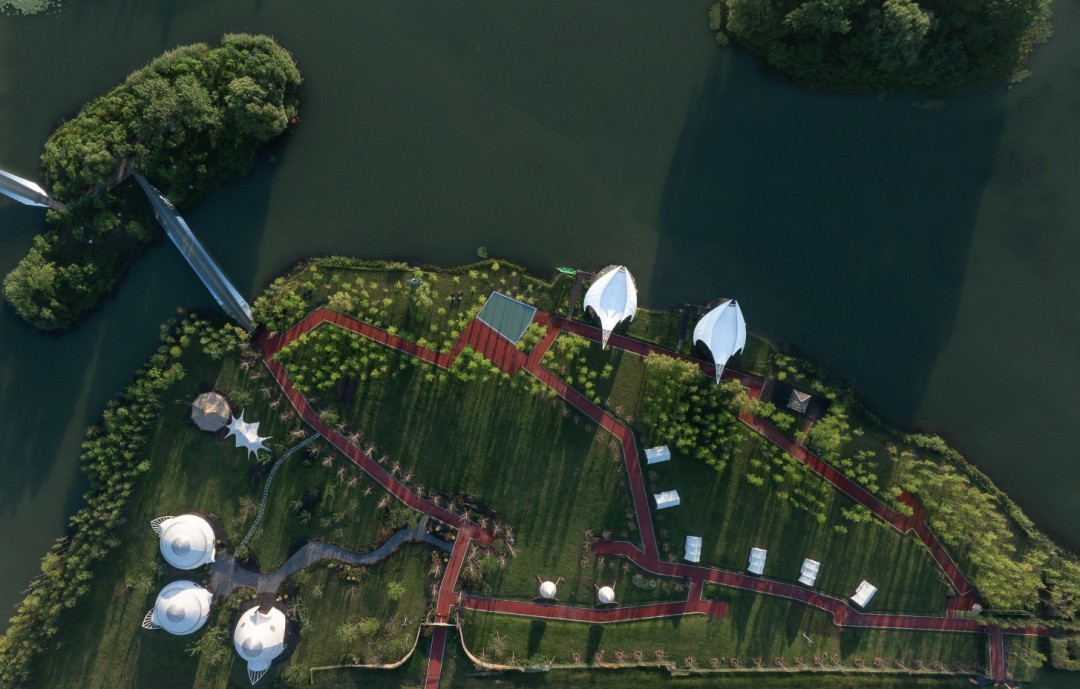 這家設計界“夢工廠”把童話搬入現實