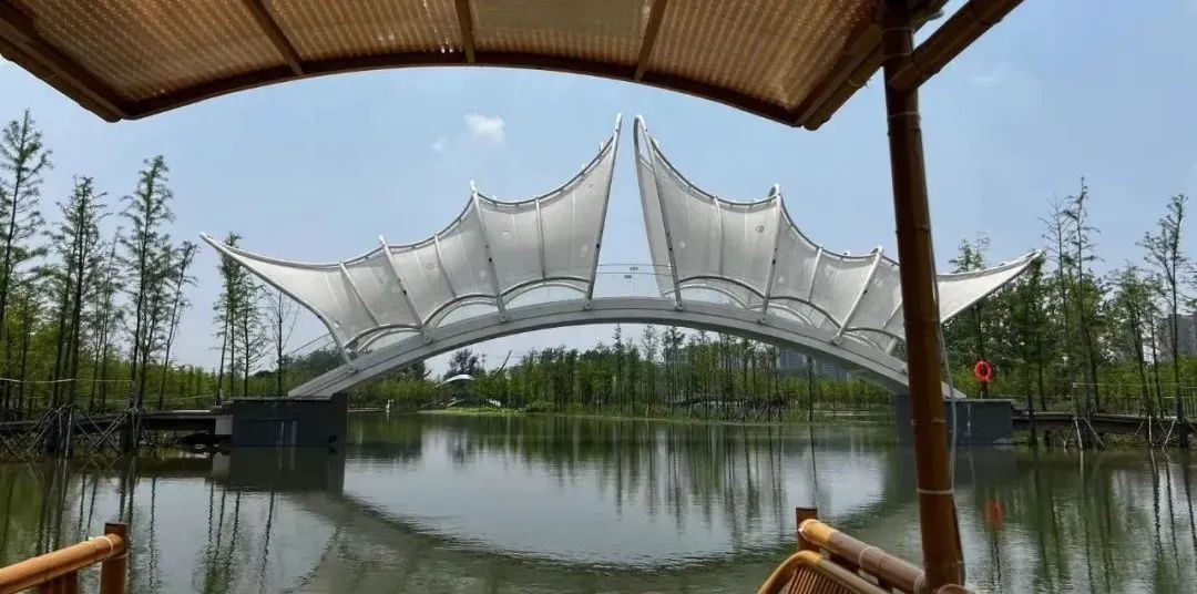 這家設計界“夢工廠”把童話搬入現實