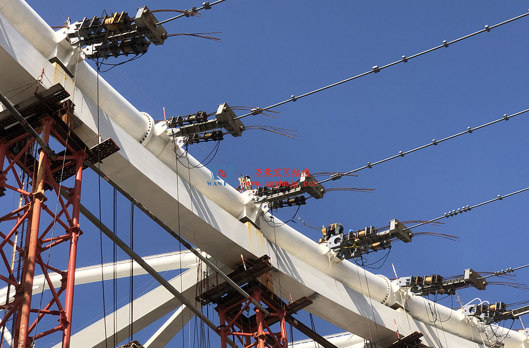 緊跟“蘇超熱浪”，火熱施工中，一只白鷺即將振翅高飛！