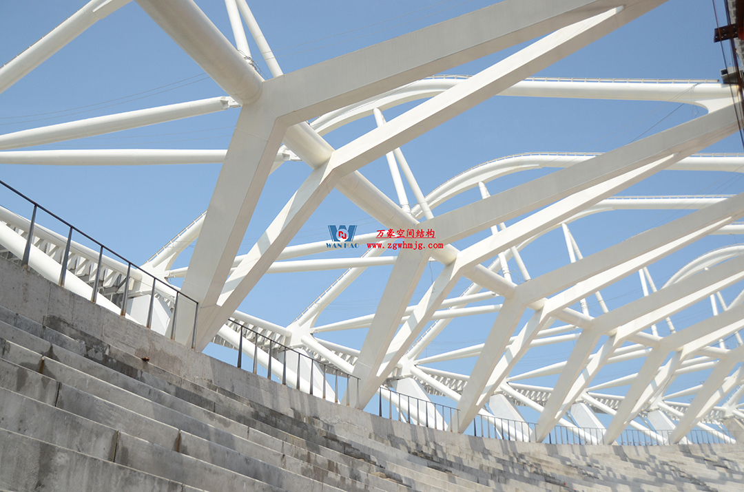 緊跟“蘇超熱浪”，火熱施工中，一只白鷺即將振翅高飛！