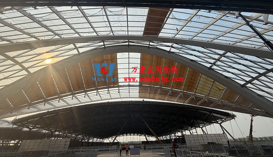 鄭州中原高鐵港數(shù)字展貿(mào)城ETFE PTFE膜結(jié)構(gòu)項目