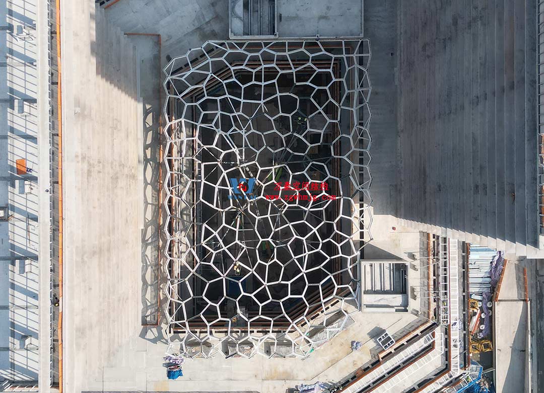 安吉云安里ETFE氣枕商業天幕圓滿完工