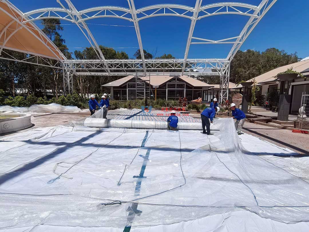 跨越山海的建筑新章!澳大利亞噴泉廣場天幕張拉正酣,雙膜科技賦能莊園建筑 跨越山海的建筑新章!澳大利亞噴泉廣場天幕張拉正酣,雙膜科技賦能莊園建筑