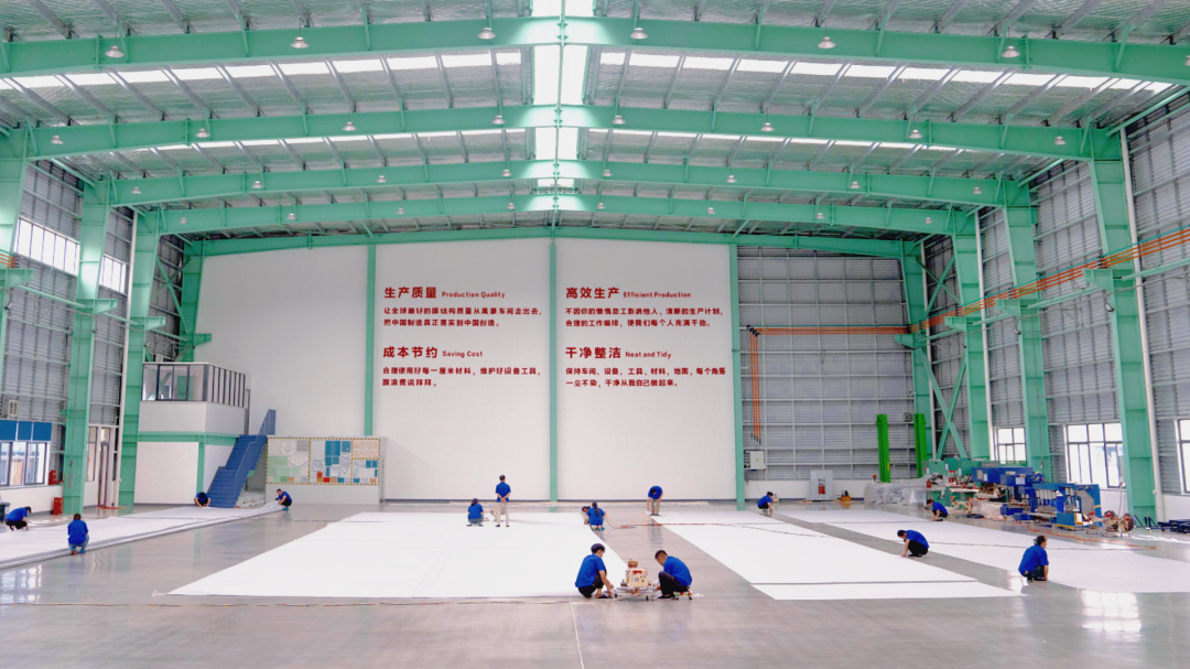 從一張圖紙到震撼膜結(jié)構(gòu)！揭秘工廠如何打造 “建筑皮膚”