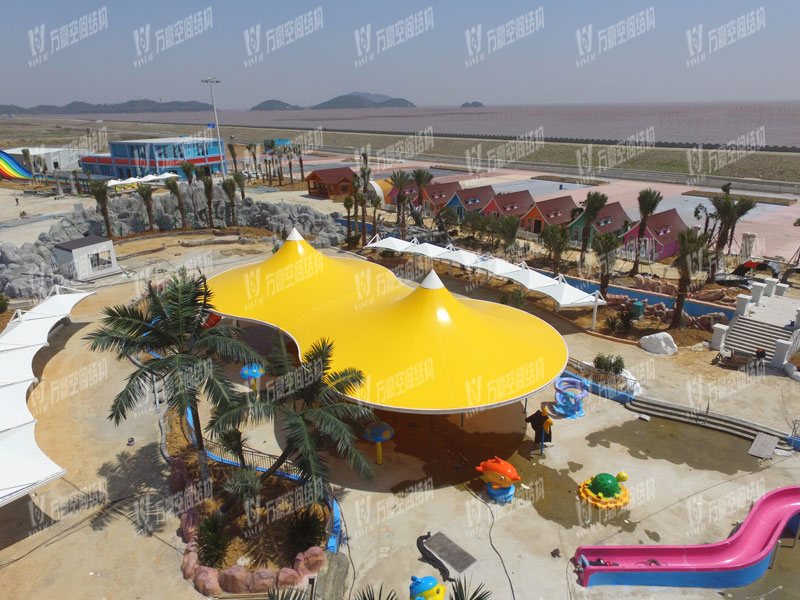 海闊天空水世界膜結構